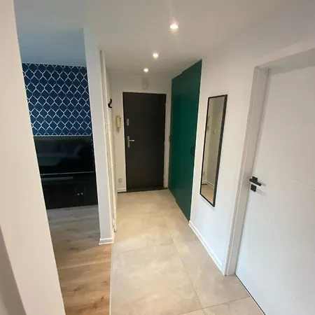 300 Metrow Od Plazy / 300 Meters From The Διαμέρισμα Γκντανσκ